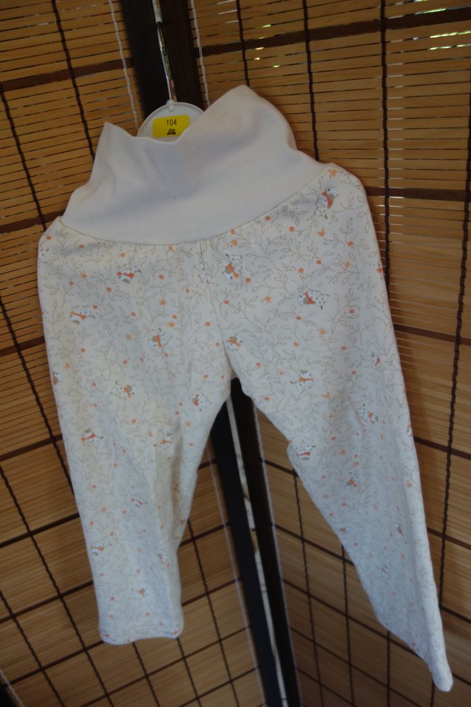 Schlupfhose handmade 116 beige Hunde