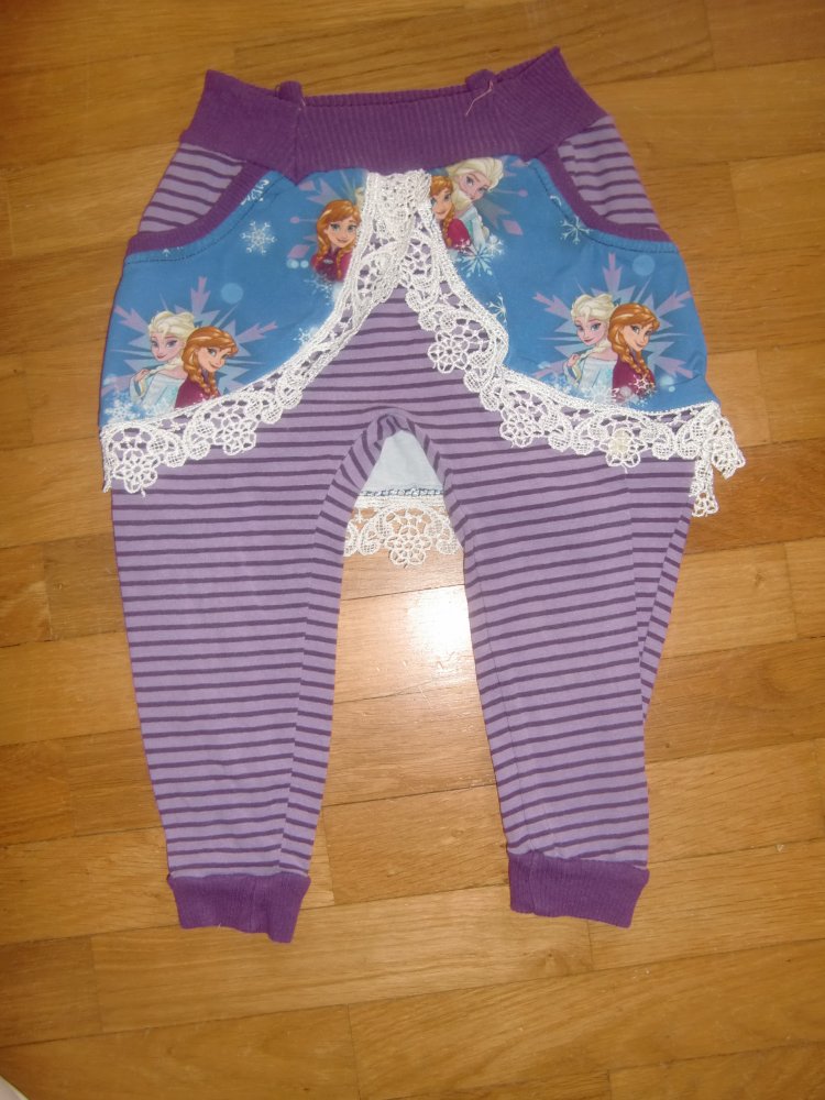 Leggings mit integriertem Rock handmade unikat Elsa Frozen lila gestreift 86/92