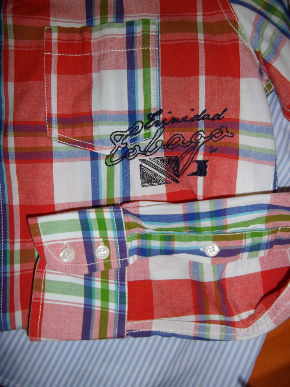 Trinidad Tobago Multicolor Kragenstäbchen Hemd