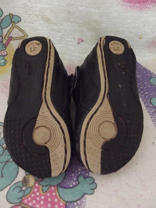 Sehr gute Schuhe von Puma Gr. 21 