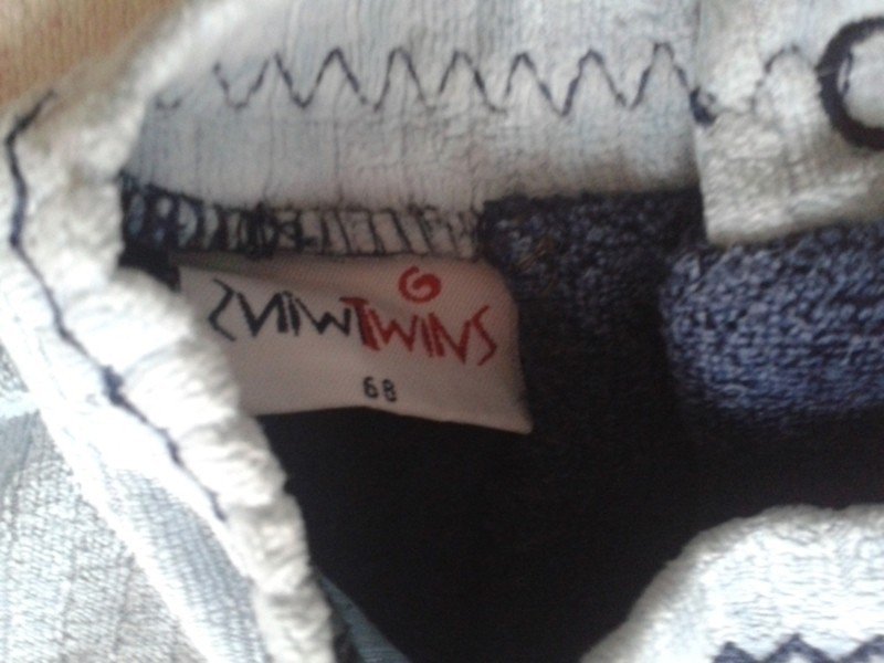 Schöner Frottee Strampler/ Schlafi ohne Fuß Gr.68 