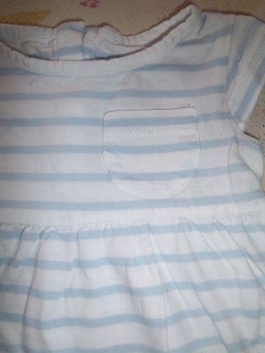 Süßes Kleidchen mit Höschen 0-3 Monate 