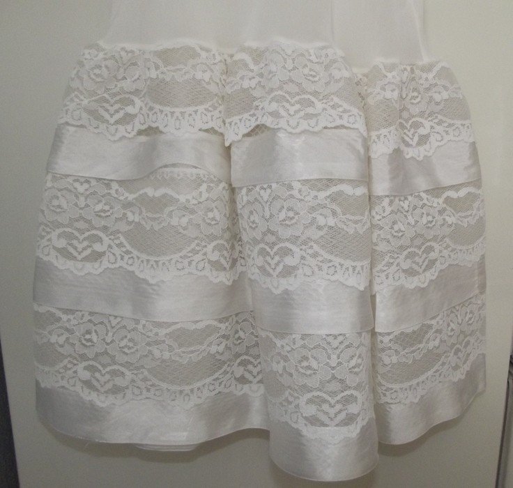 Sehr schöner Unterrock/ Kleid