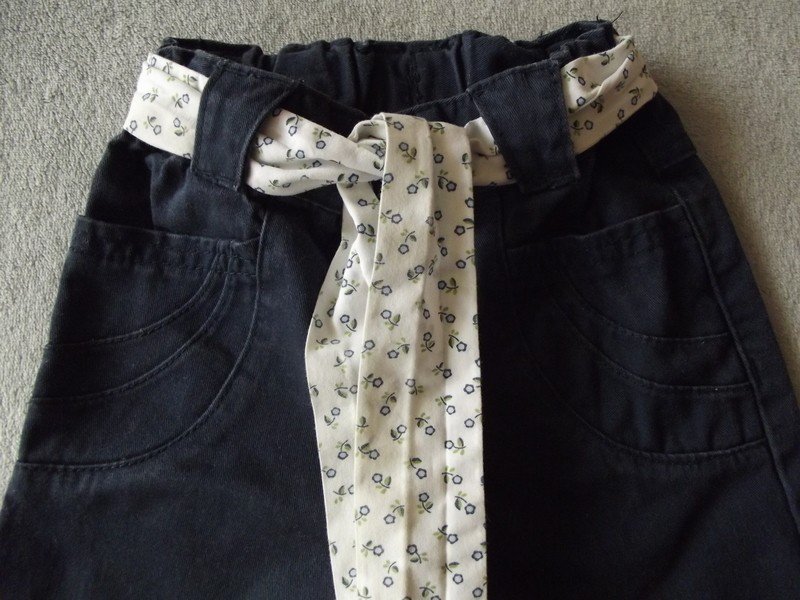 Schöne blaue Hose Gr. 62 