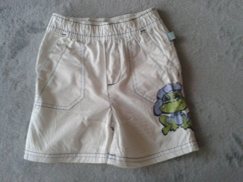 Weiße Shorts Gr. 74 