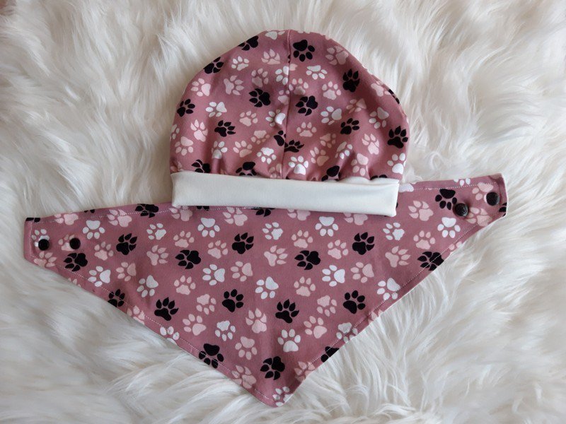 Schönes Set Pumphose, Mütze und Tuch 