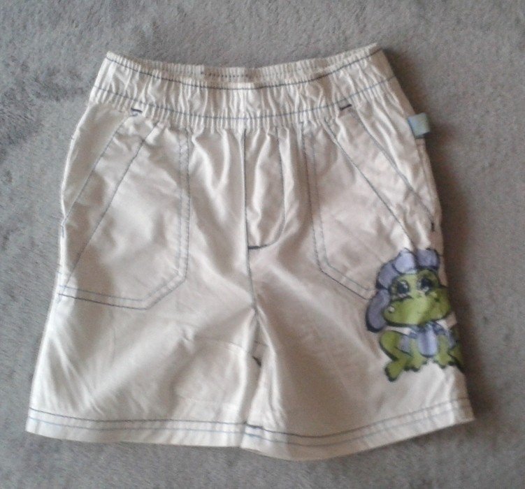 Weiße Shorts Gr. 74 