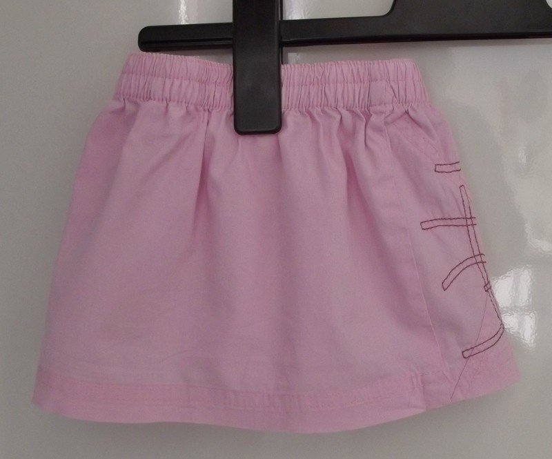 Sehr süßes rosa Röckchen 