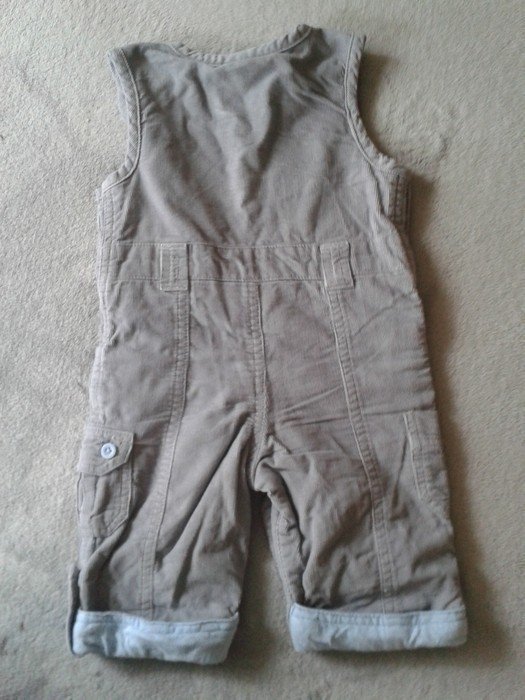 Sehr schöne gefütterte Cordhose Gr.62 
