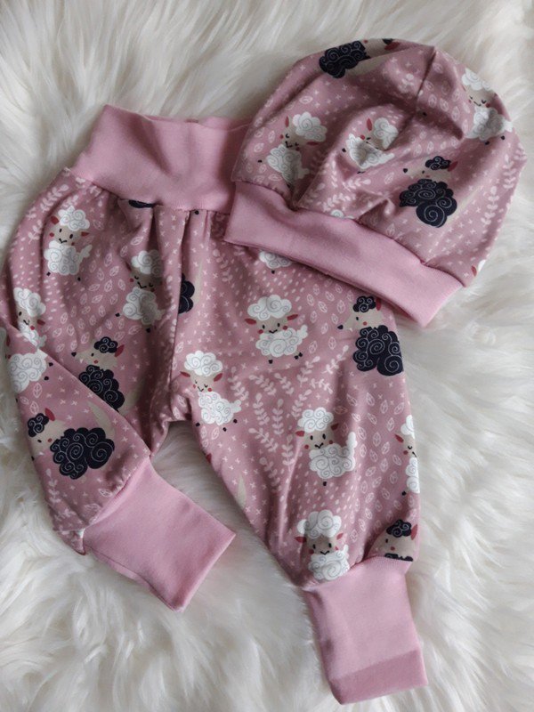 Süßes gefüttertes Pumphosen- Set Gr. 62- 68 