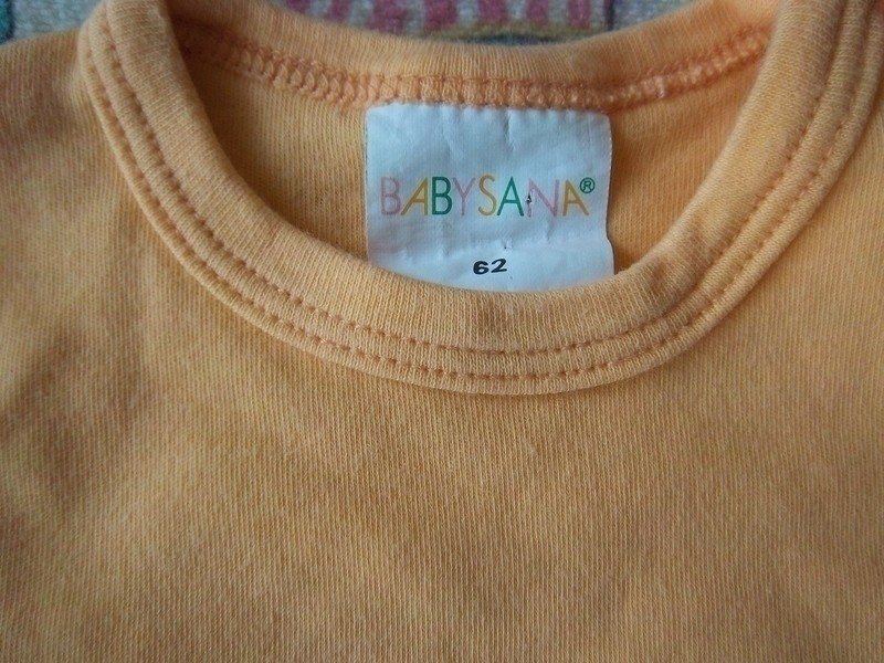 Schönes Shirt Gr. 62 