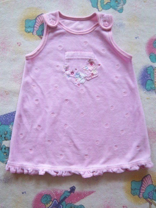 Super süßes rosa Kleidchen von George Gr. 56- 62 