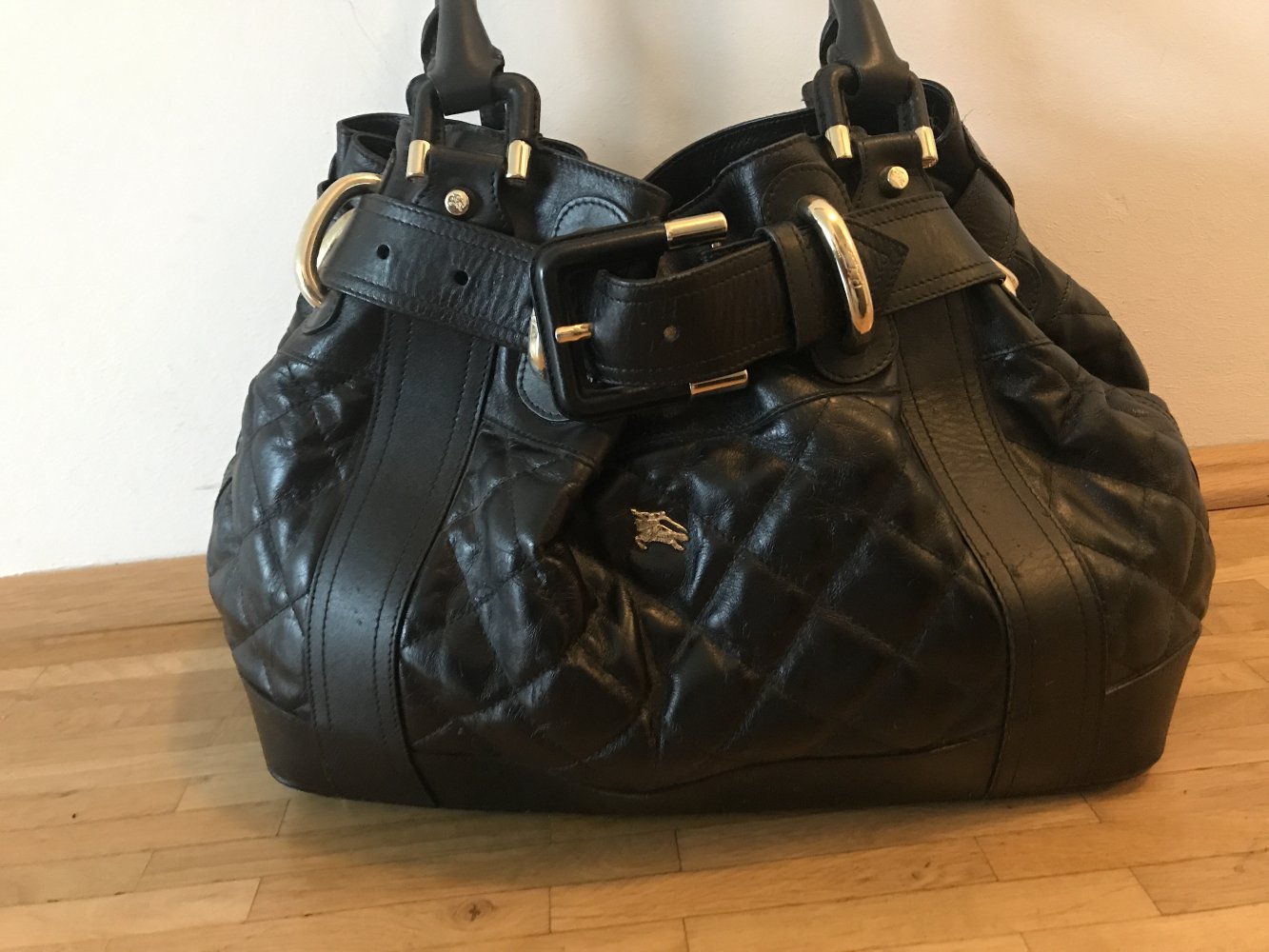 Burberry Tasche schwarz gestepptes Leder (Original/habe Quittung)