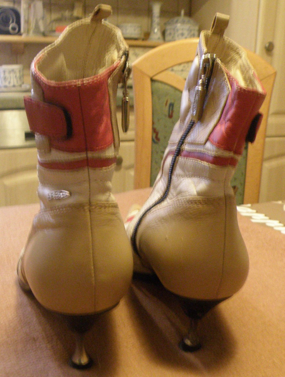 Designerstiefelette von 25X