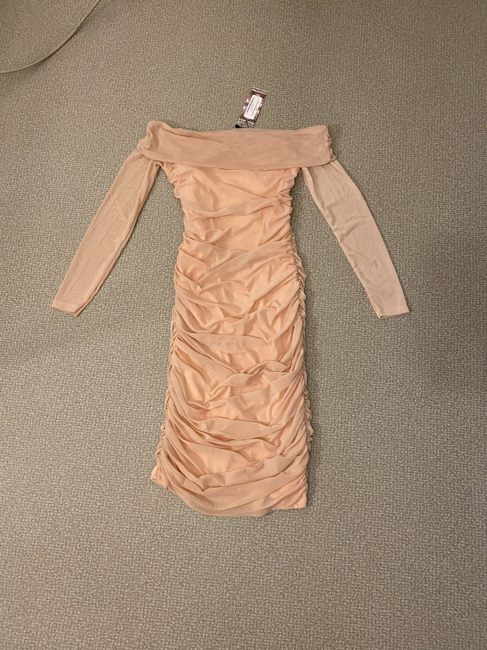 OFF SHOULDER RUCHED MIDI DRESS