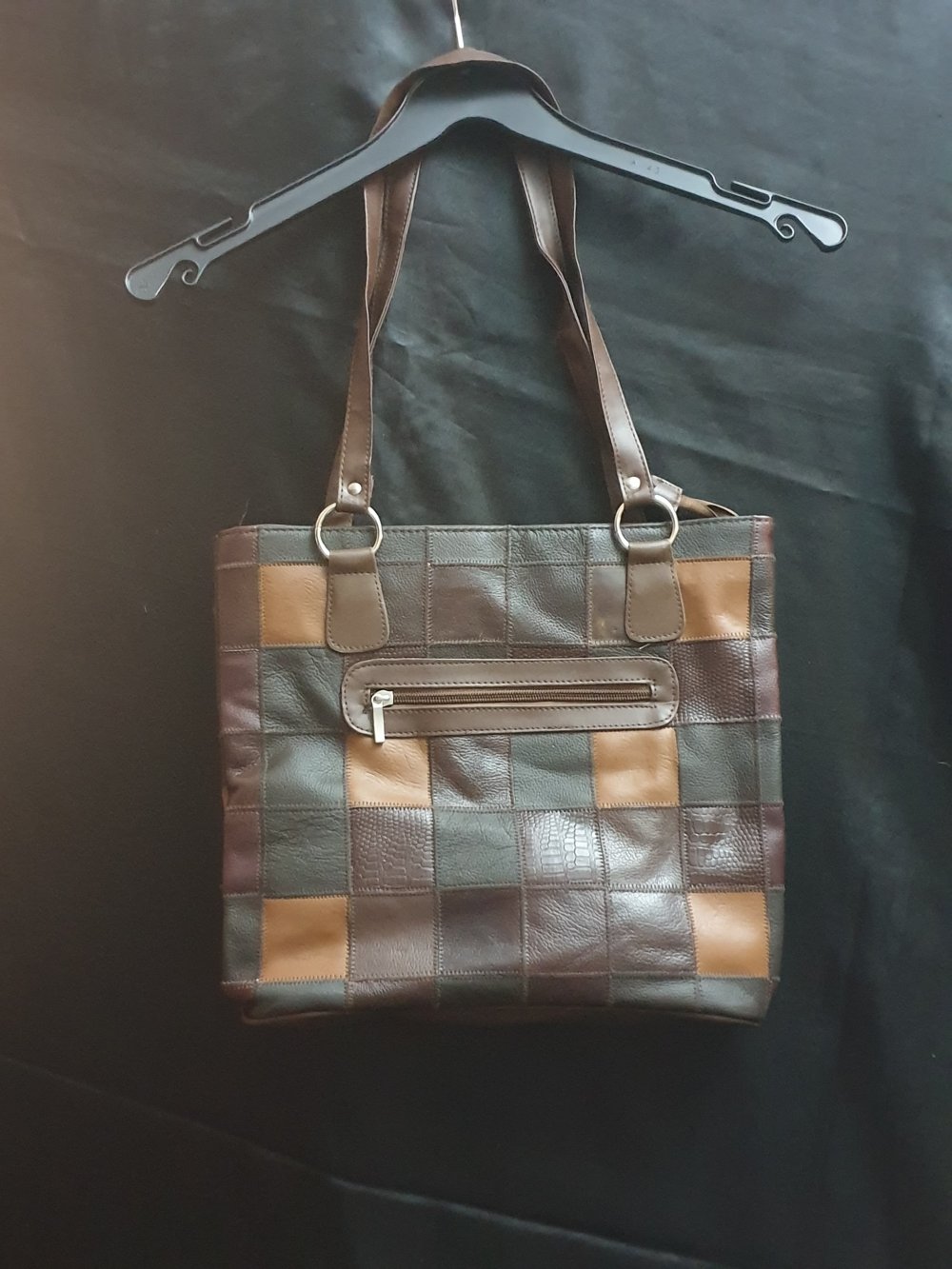Moderne Tasche