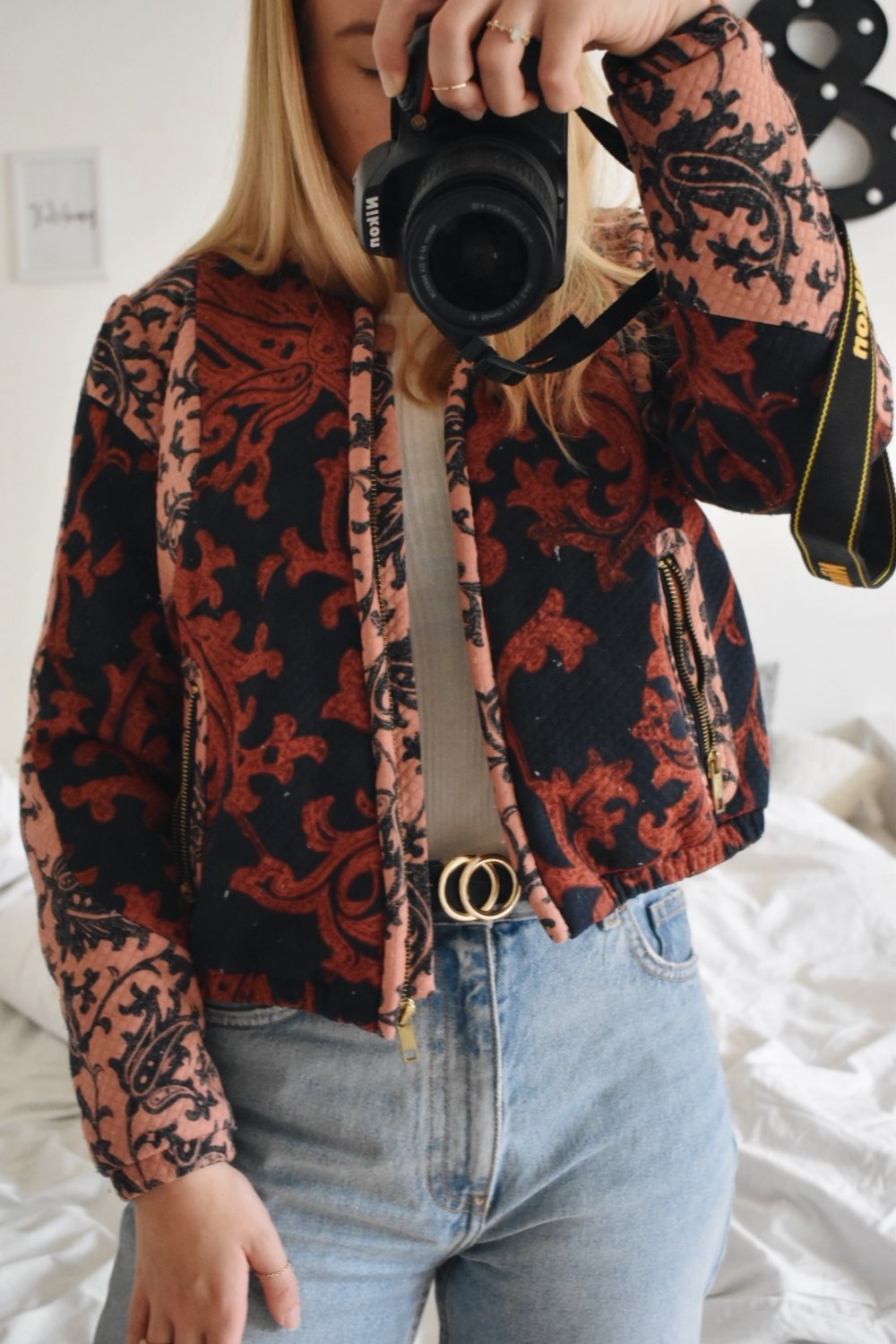 Gemusterte Bomberjacke