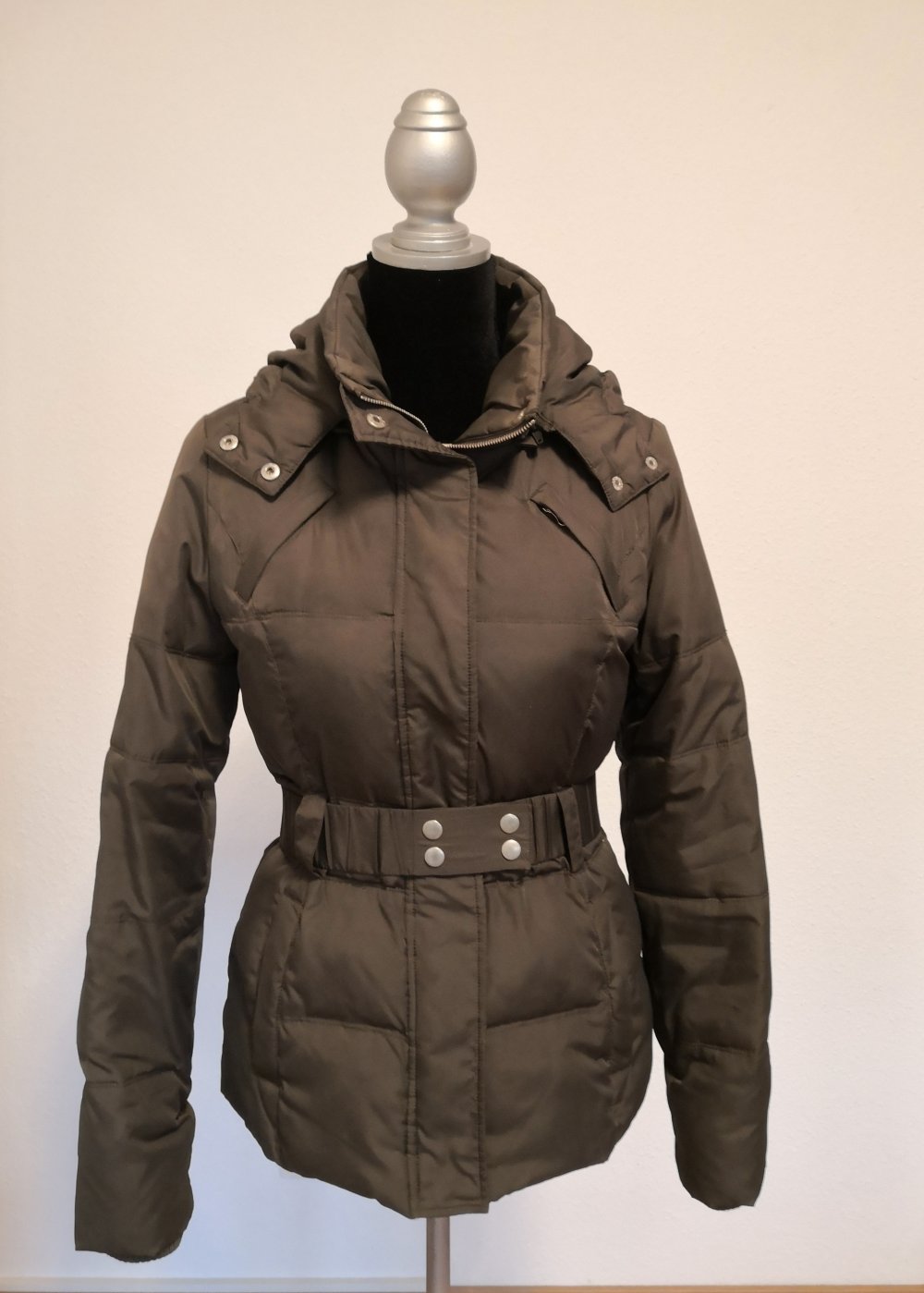 Steppjacke olivgrün mit Kapuze - Größe S