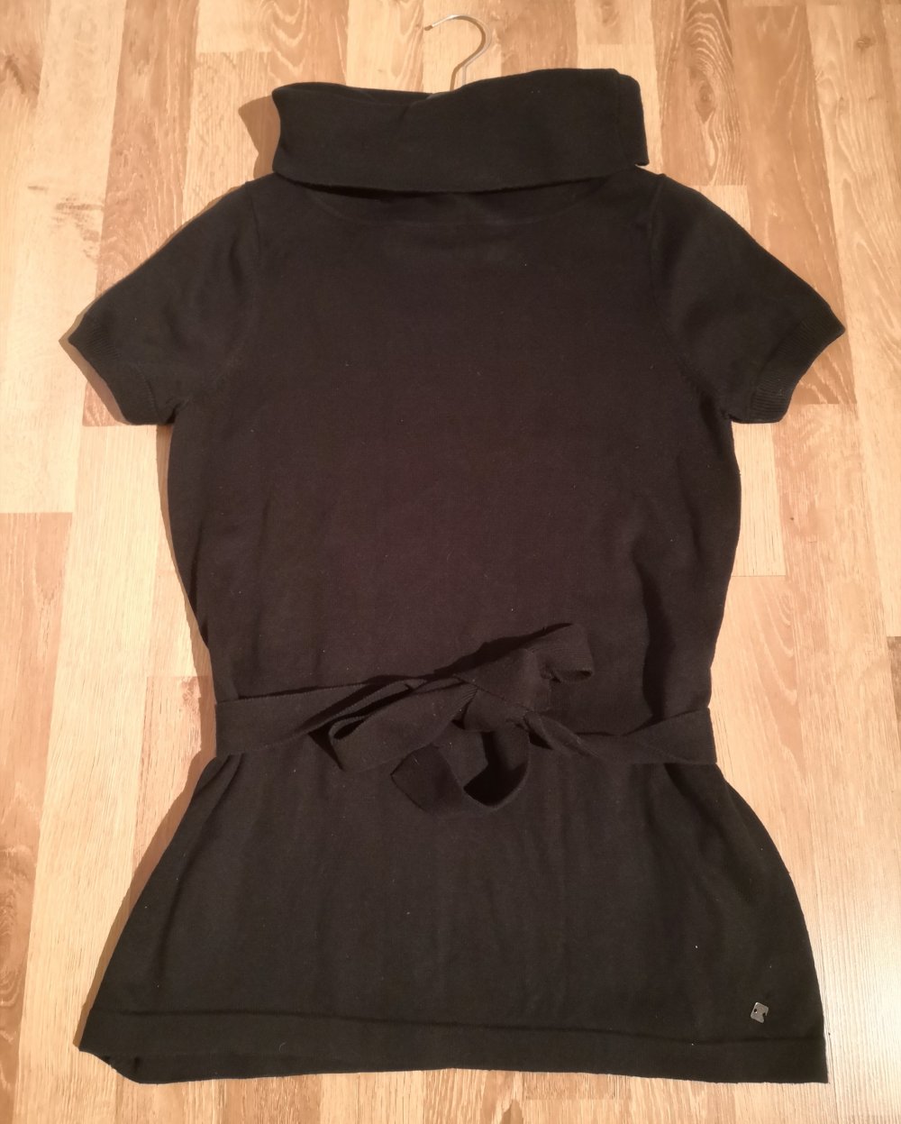 kurzarm Pullover mit Rollkragen Größe S - Cecil