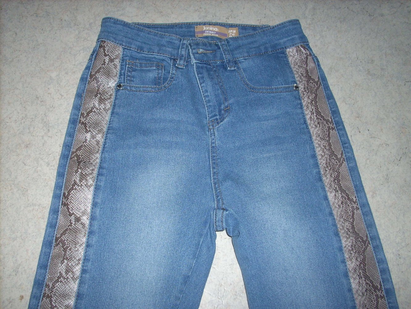 Damen-Jeans von Janina, Gr. 38 