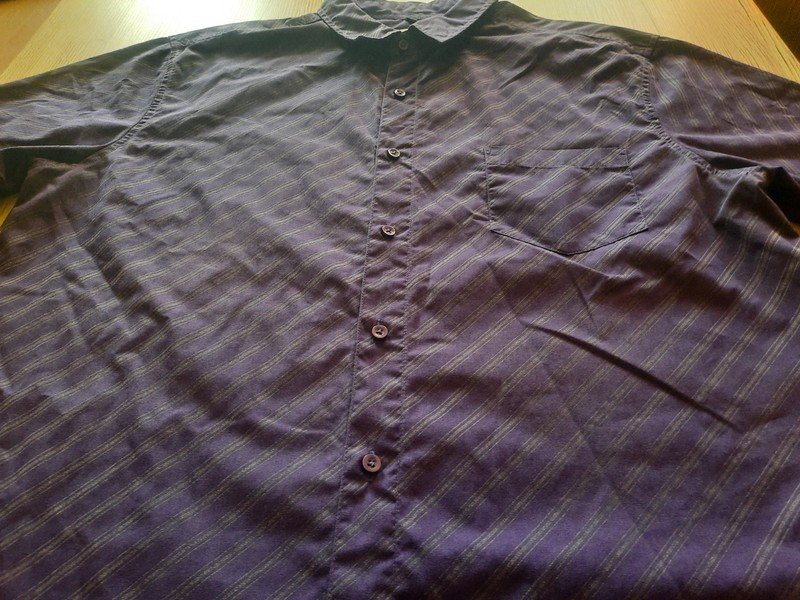 Herren Hemd T-Shirt von C&A lila/grün gestreift