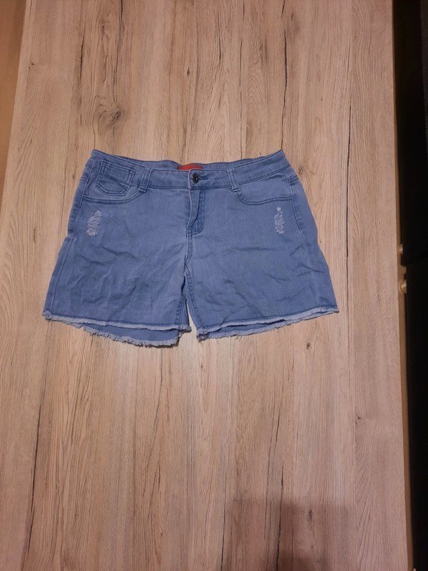 Jeansshorts Damen ripped Style Gr. 36