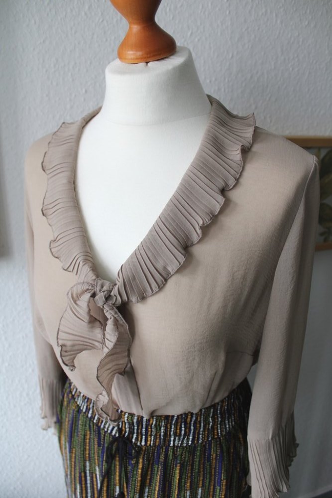 Leichte luftige Bluse. Gr. S-M