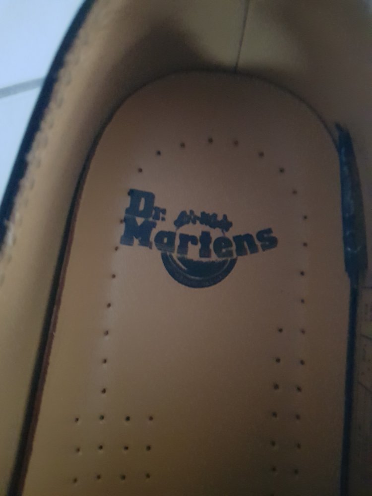 Dr. Martens original Herren schwarze glatte Schnürrschuhe