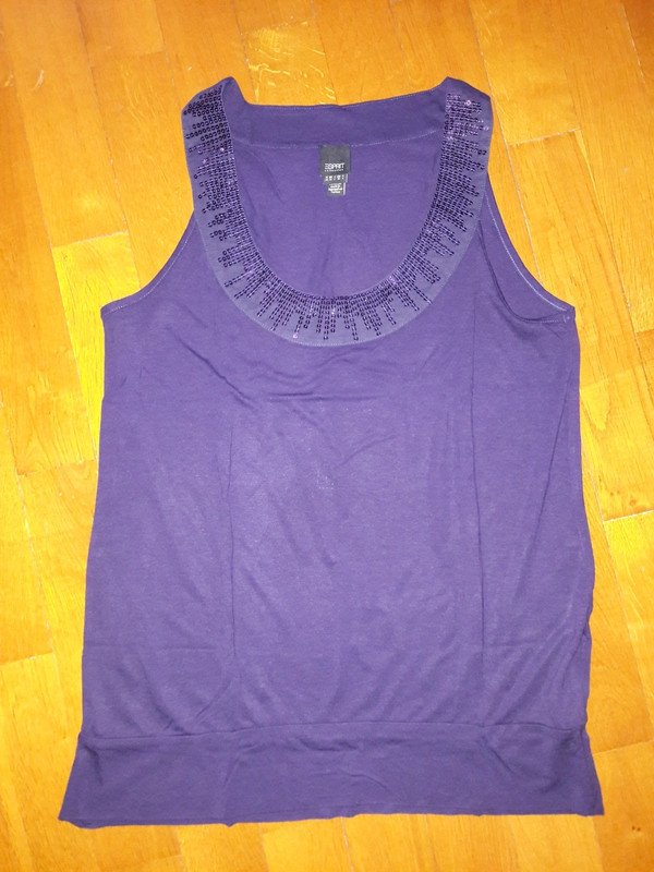 Lila Top mit Pailletten von Esprit