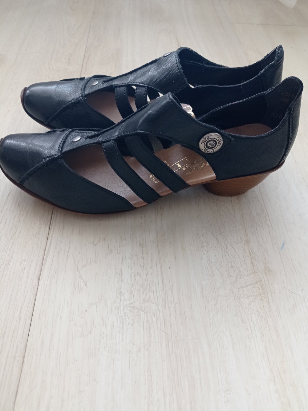 Neue Damen Schuhe