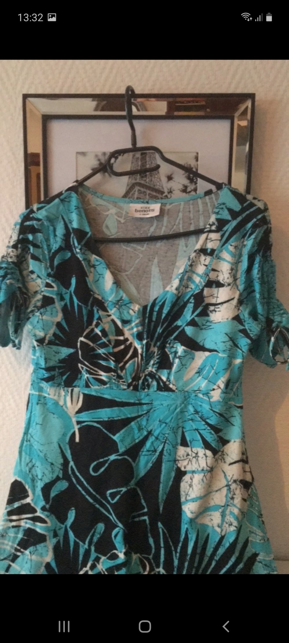 Ein kurzärmeliges Kleid, Größe S 