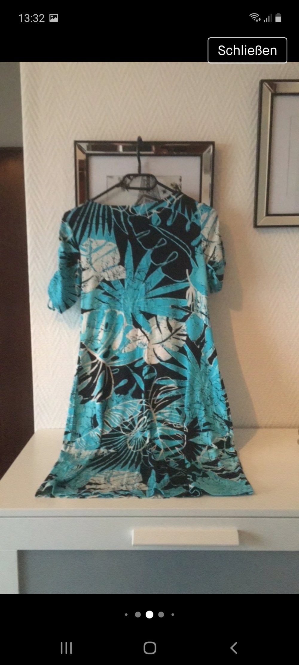 Ein kurzärmeliges Kleid, Größe S 