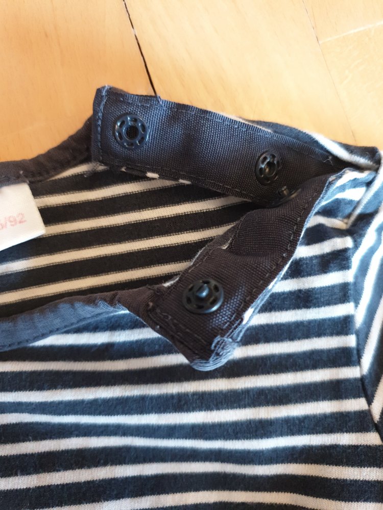 Maritimes Shirt blau-weiß gestreift 86/92, guter Zustand