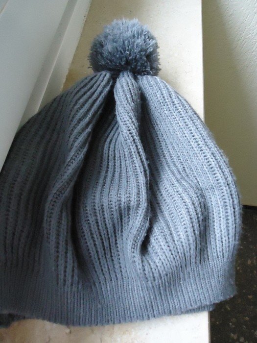 Mütze mit Bommel 