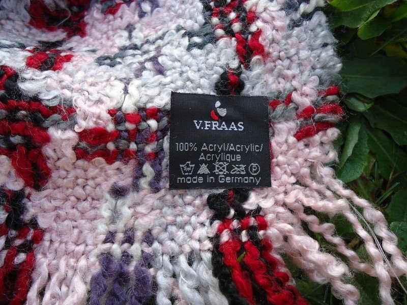 Schal im klassischen Karomuster von Fraas