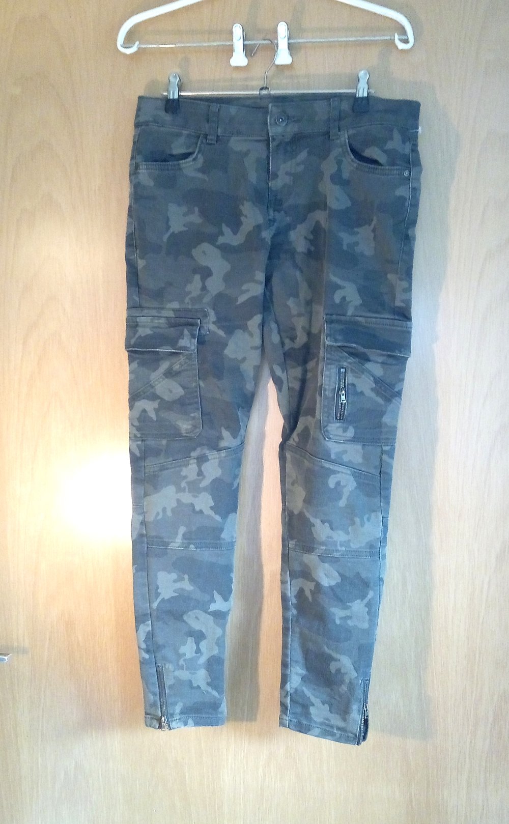 Camouflage Jeans Clockhouse