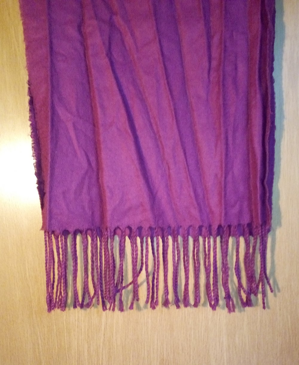 Fleecetuch mit Fransen