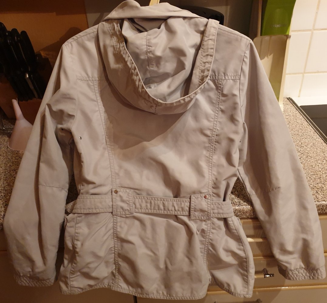 Graue All Wetter Jacke 