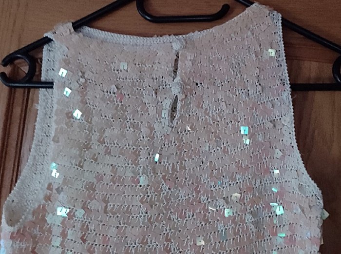 Elegantes Top mit Pailletten, Cremeweiß/Rose, ca. Gr. M