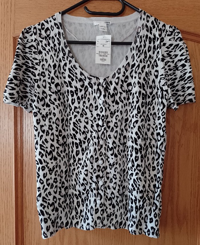 Kurzarm-Strickjäckchen, Animal Look, H & M, Gr. M, Neu!