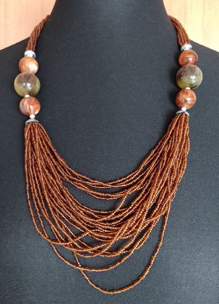 Halskette, Modeschmuck