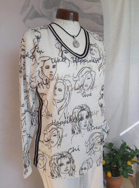 Pulli mit interessanten Druck