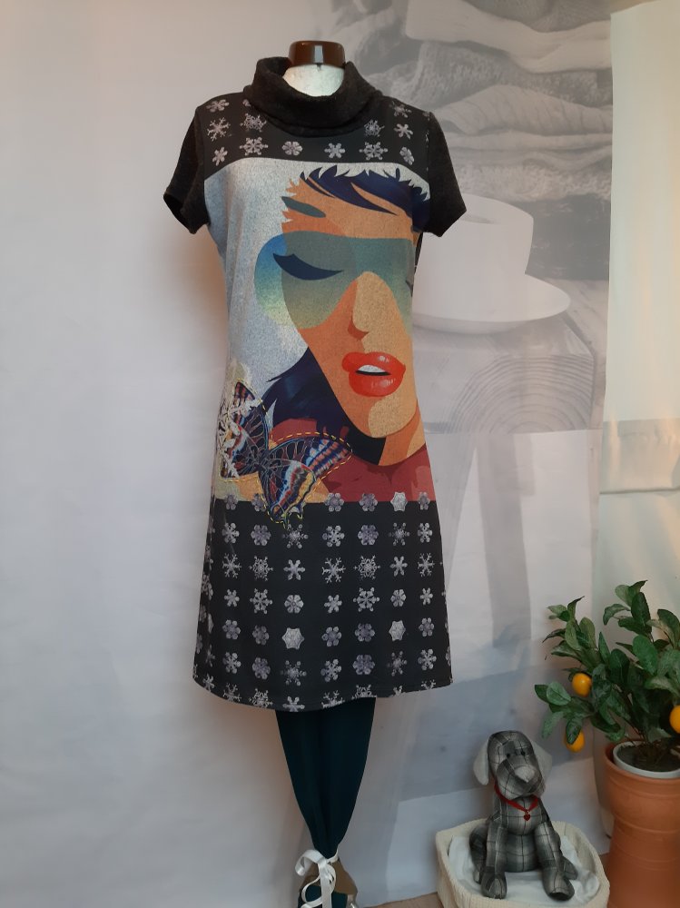 Winterkleid/Strickkleid mit Hinkucker-Effekt!