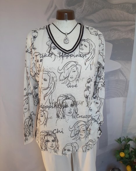 Pulli mit interessanten Druck