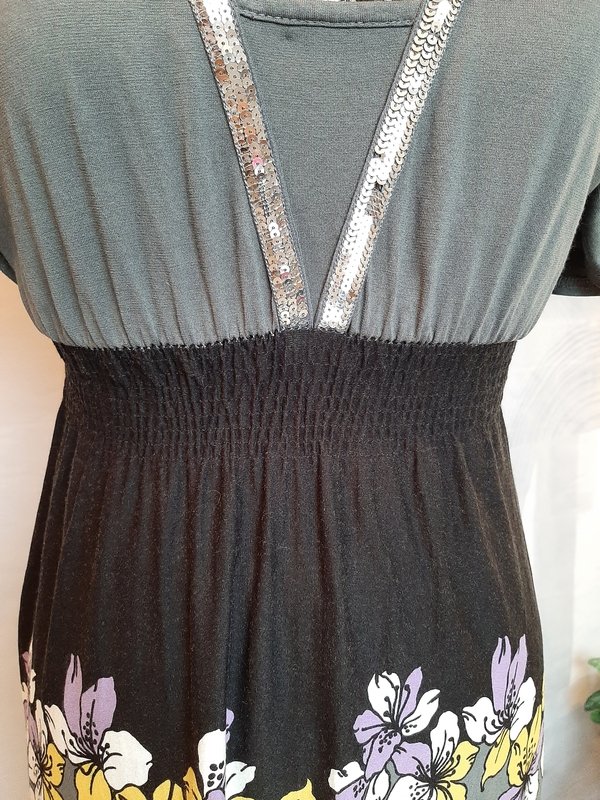 Kleid mit Blumenmuster