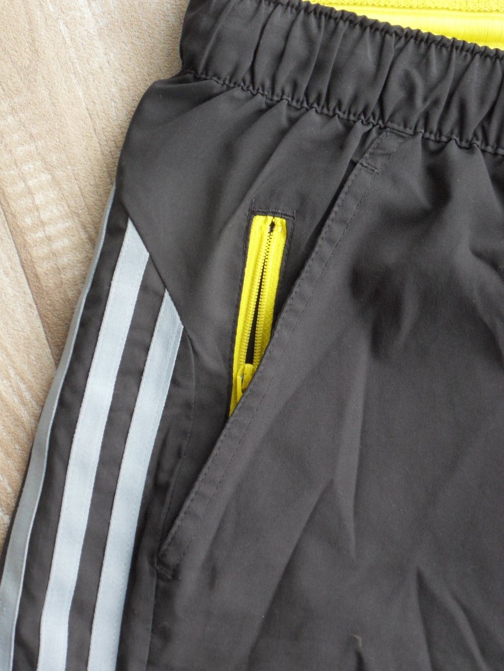 ADIAS Sporthose Climacool, Trainingshose kurz, Gr. M