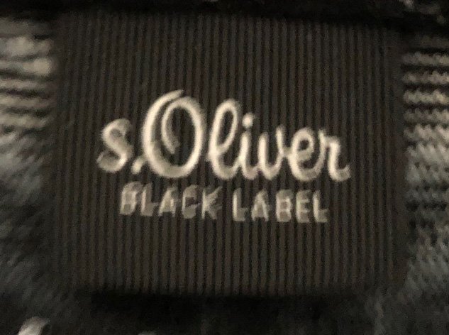 Auffälliges schwarz/weißes Oberteil von S.Oliver Black Label!