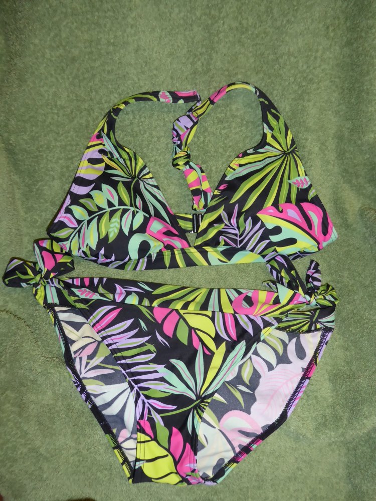 Damen Neckholder Bikini Gr. 38/40B C&A