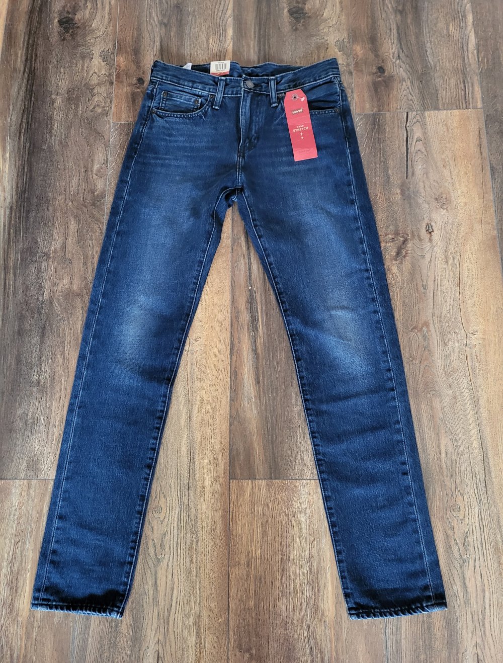 Jeans 512 von Levi's W28 L32 dunkelblau neu