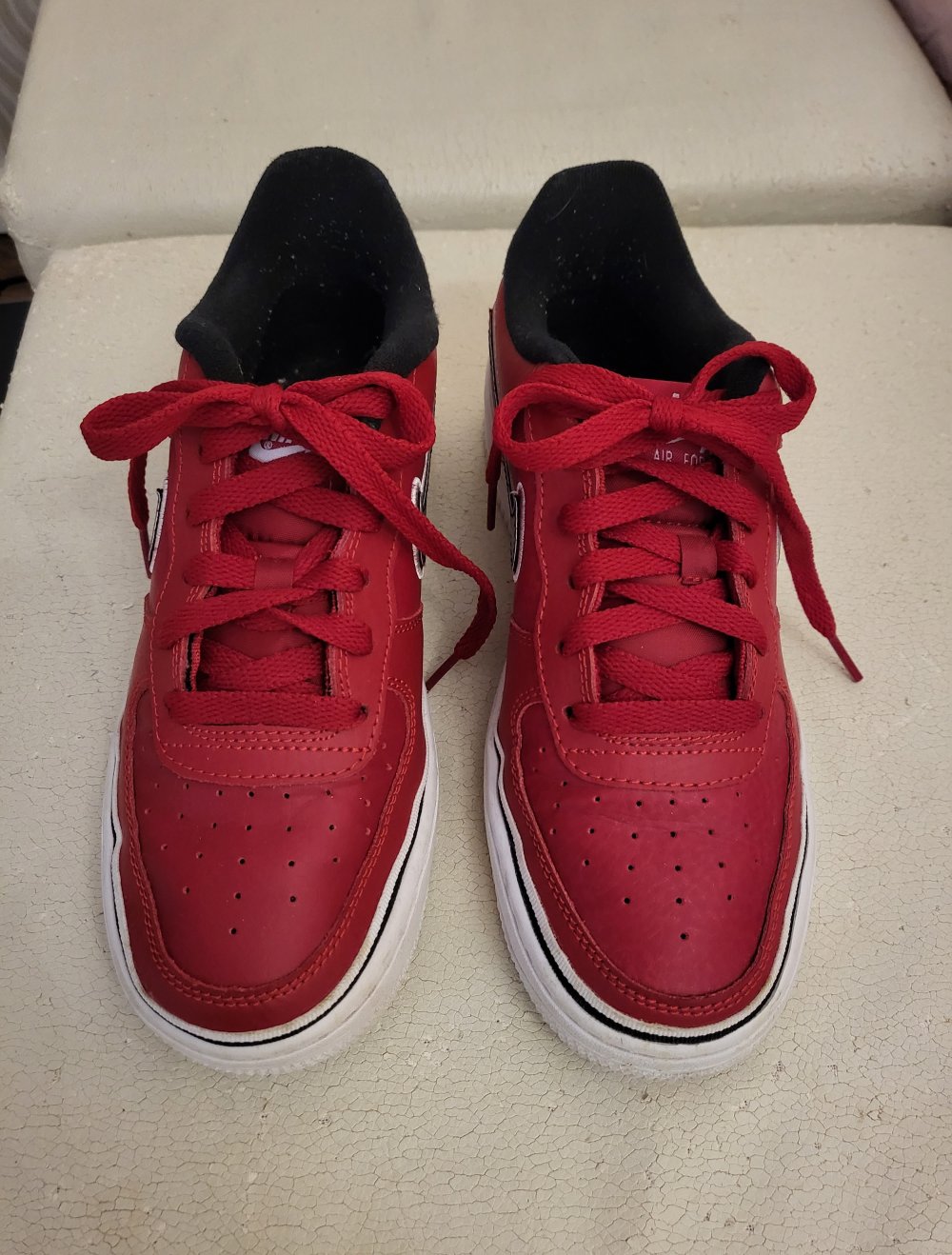 Nike air force 1'07 NBA Sport damen rot Silber Gr 38